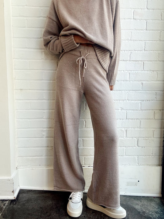 SOFT CHENILLE KNIT PANTS