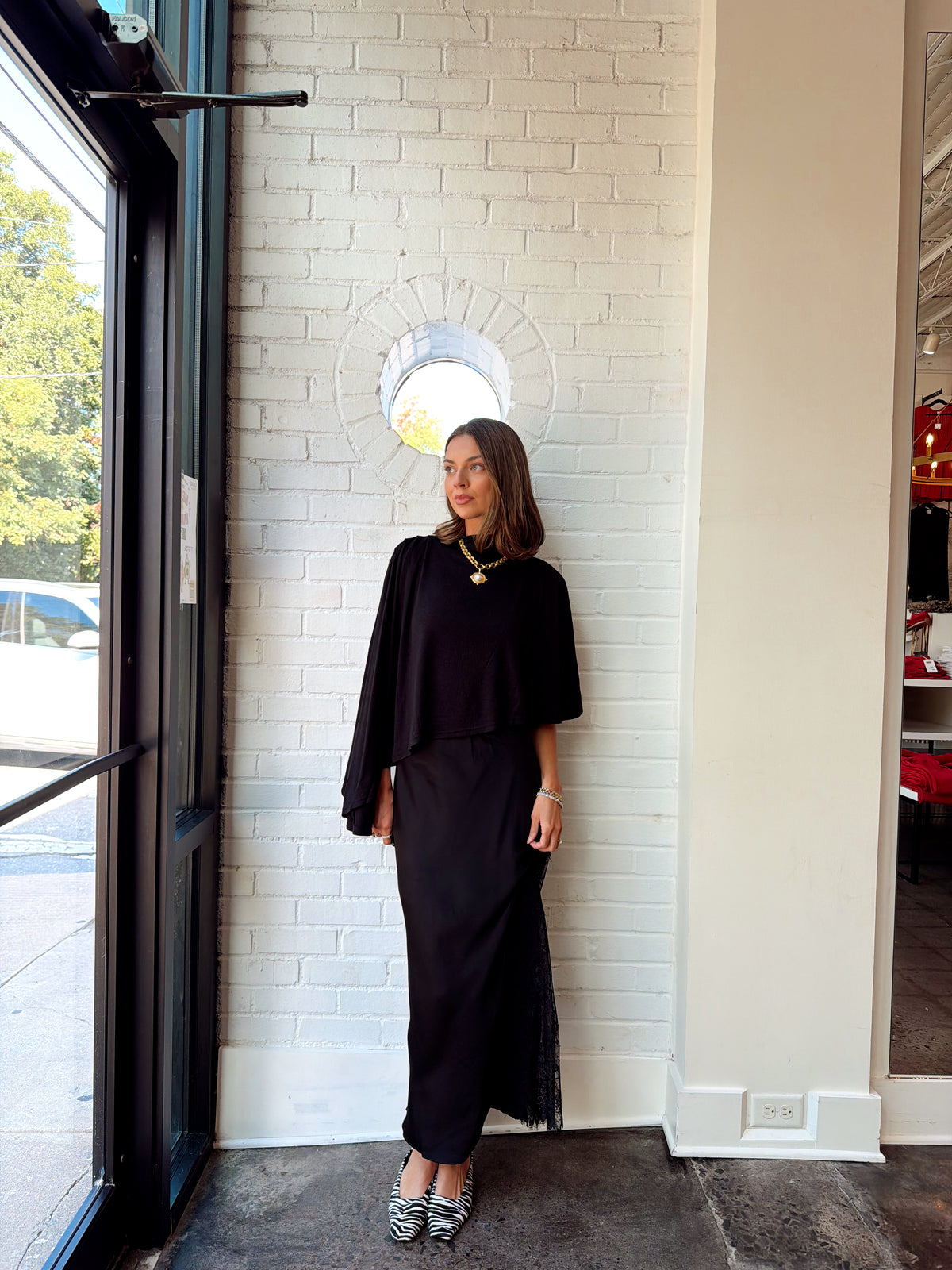JULIEE SKIRT- BLACK