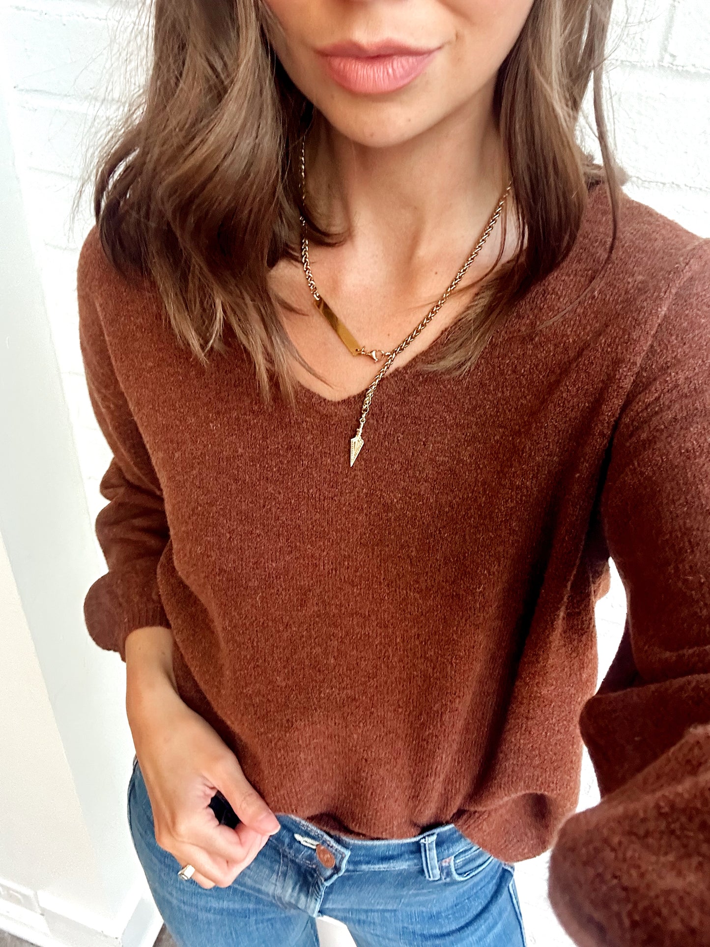 VHARI KNIT VNECK PULLOVER