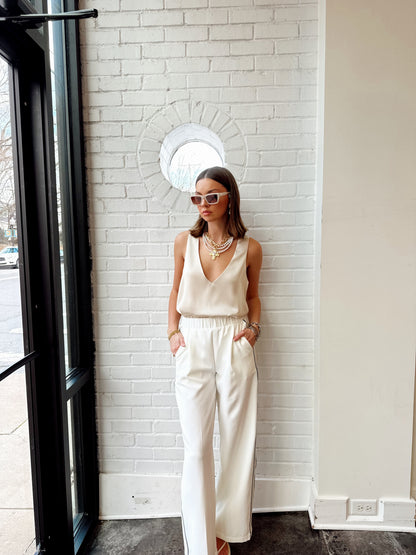 SIDE STRIPE WIDE LEG PANT