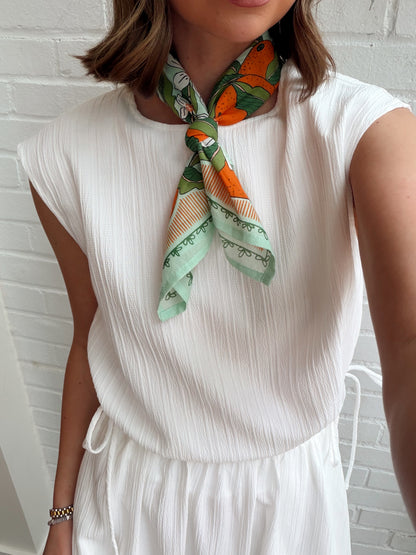 DEJA VU TIE TOP