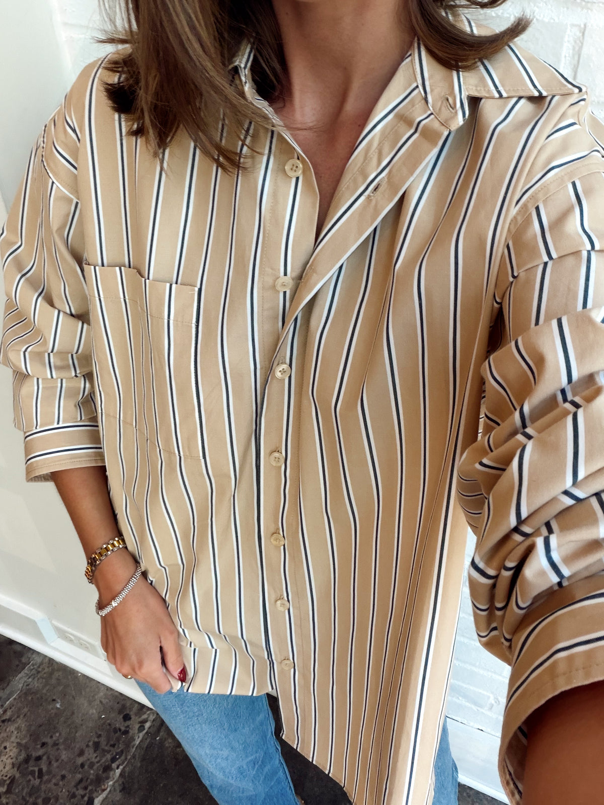 THE POPLIN EASY SHIRT