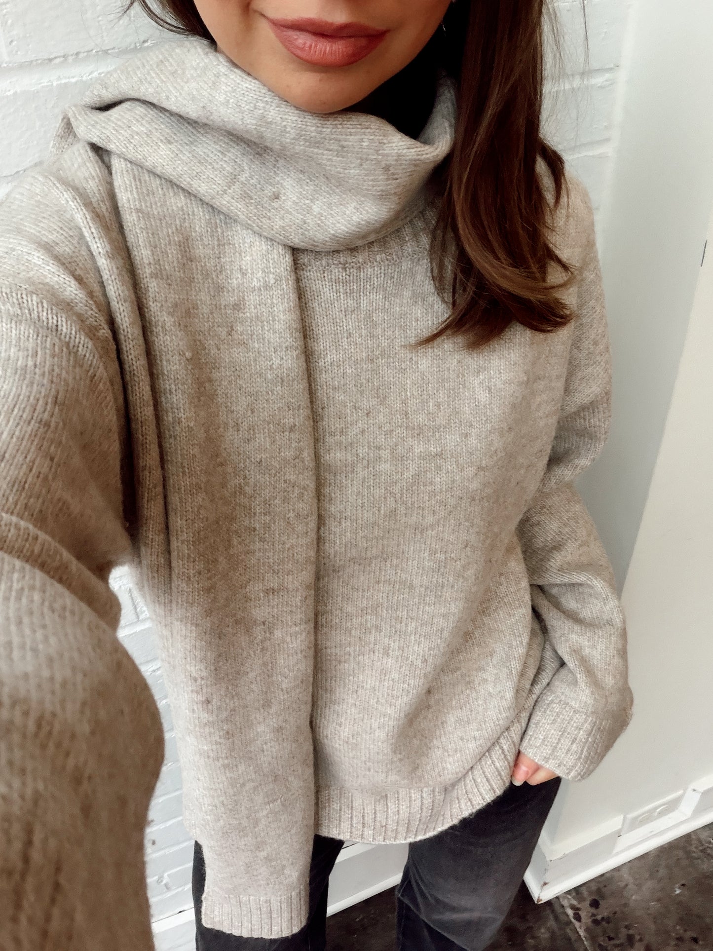 GO-TO SWEATER