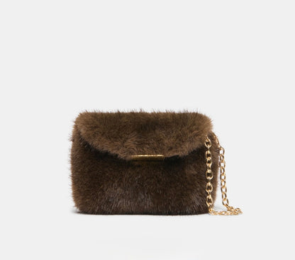 BRINDI CROSSBODY WALLET