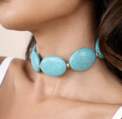 OVAL TURQ STONES STATEMENT CHOKER