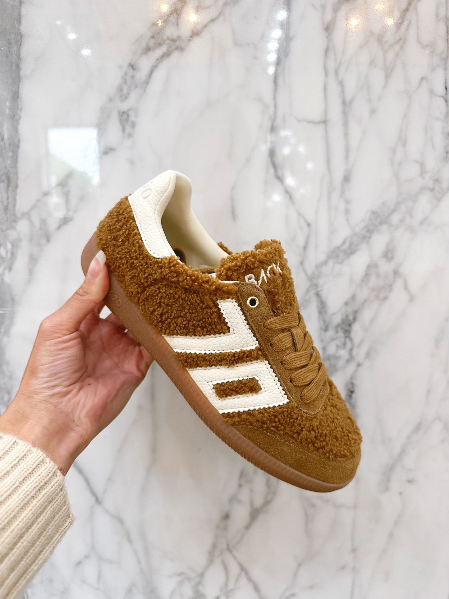 TEDDY SNEAKER