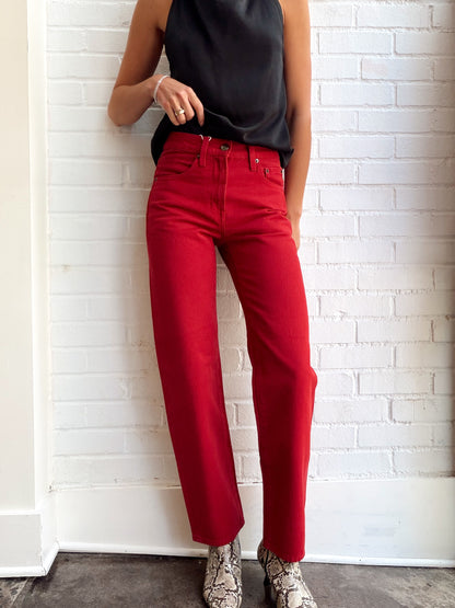LEXI MID RISE BOWED STRAIGHT- SAVVY RED