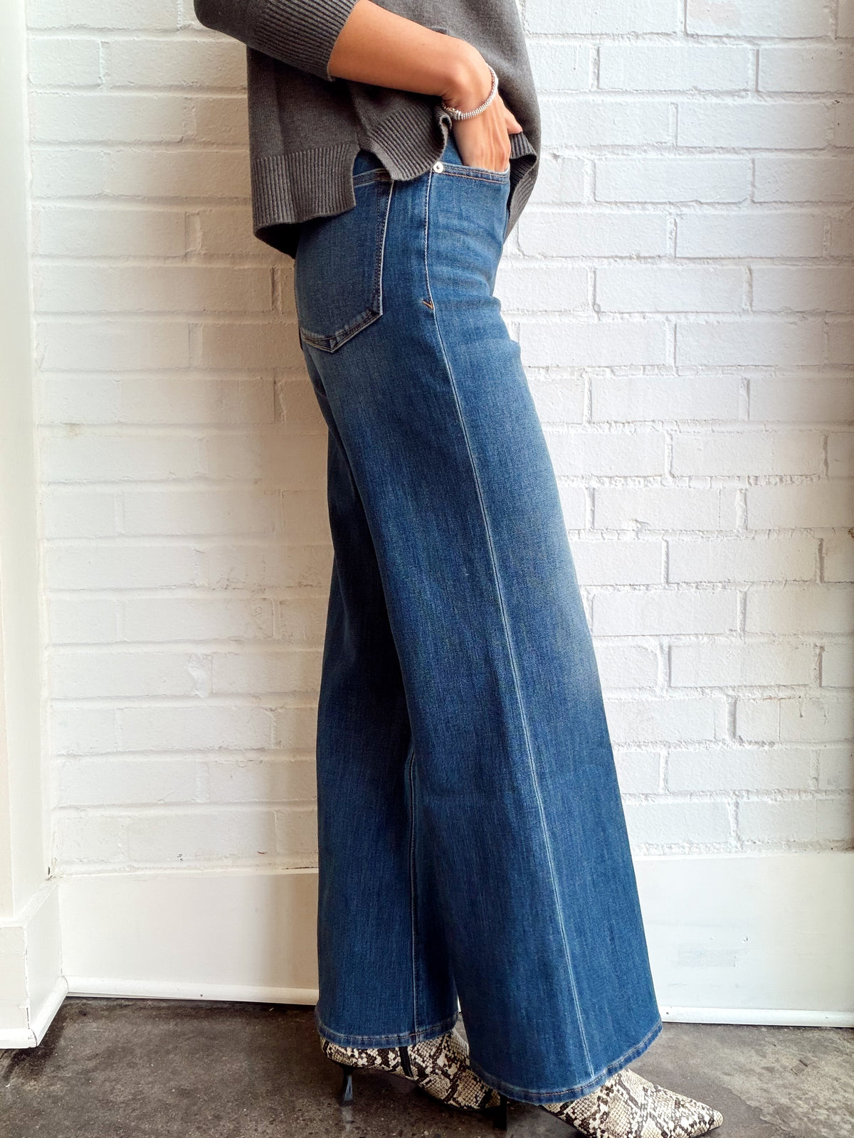 GOOD WAIST PALAZZO ANKLE JEANS