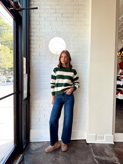 CAROLINE CREWNECK