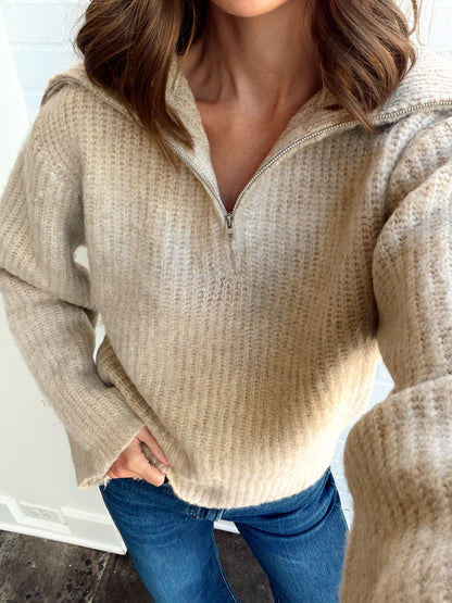SAER HALF ZIP SWEATER
